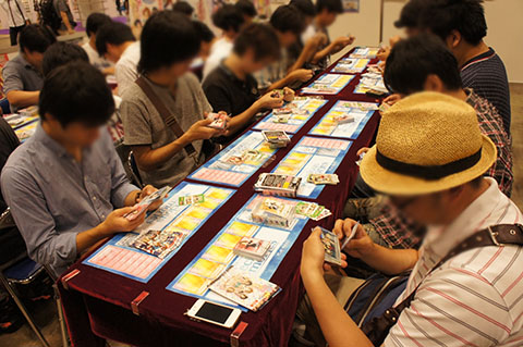キャラホビ2012カードゲームフェスタイベントレポート | プレシャスメモリーズ｜トレーディングカードゲーム